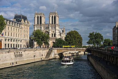 逆弹幕射击游戏《Seed of Heroes》Steam页面 2024年9月发售